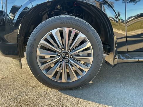 New 2026 INFINITI QX80 Luxe w/ Cargo Package AWD/4WD image 9