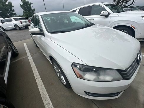 Used 2013 Volkswagen Passat TDI SEL Premium FWD image 1