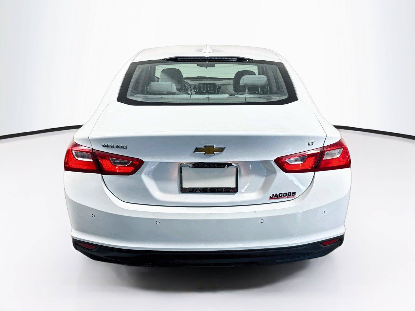 Used 2025 Chevrolet Malibu LT FWD image 4