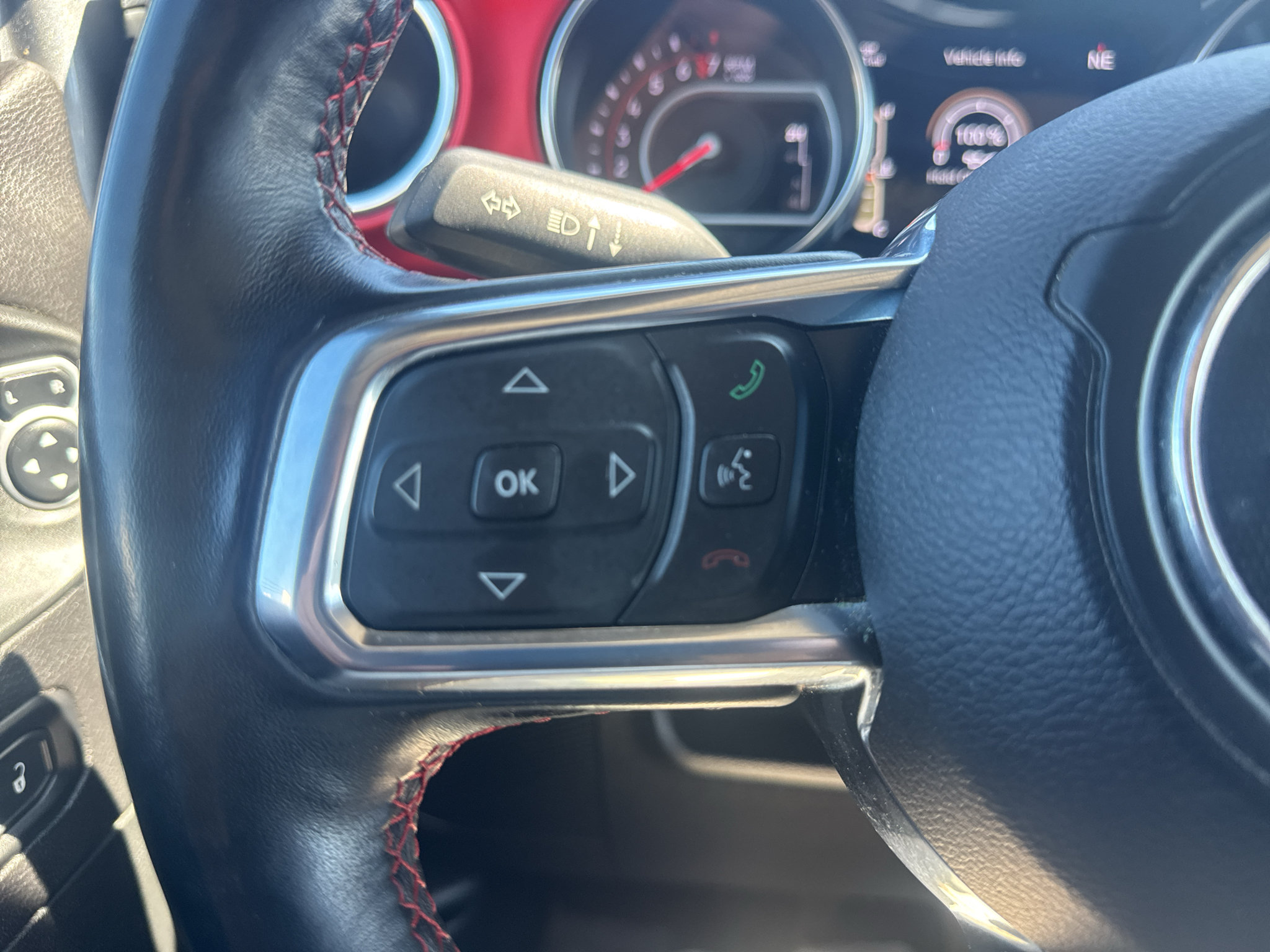 Used 2020 Jeep Gladiator Rubicon AWD/4WD image 28