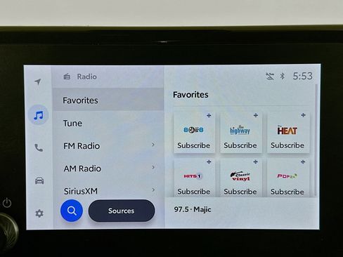 Used 2024 Toyota RAV4 XLE image 21