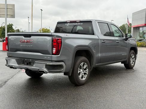Used 2020 GMC Sierra 1500 SLE w/ SLE Value Package AWD/4WD image 6