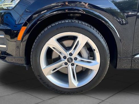 Used 2019 Audi Q7 3.0T Prestige AWD/4WD image 11