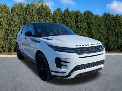 Used 2026 Land Rover Range Rover Evoque Dynamic SE image 3