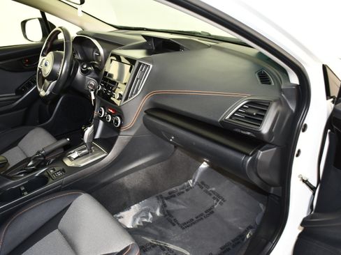 Used 2022 Subaru Crosstrek 2.0i Premium AWD/4WD image 41