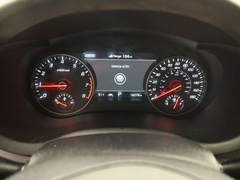 Used 2021 Kia Stinger GT2 image 30