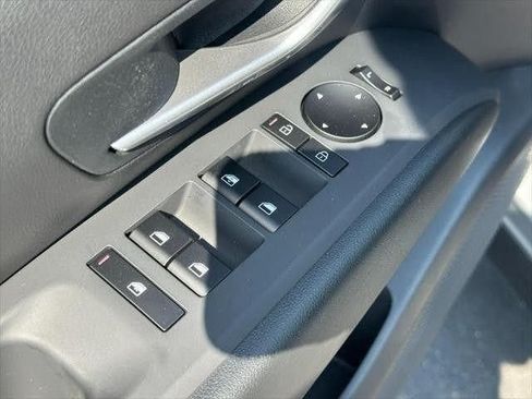 Certified 2026 Hyundai Tucson SE FWD image 24