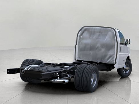 New 2025 Chevrolet Express 3500 w/ Power Convenience Package image 4