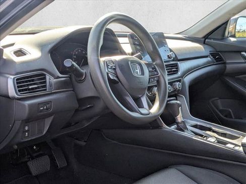 Used 2019 Honda Accord LX image 2