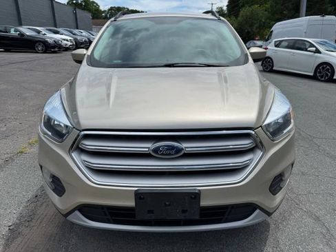Used 2018 Ford Escape SE AWD/4WD image 2
