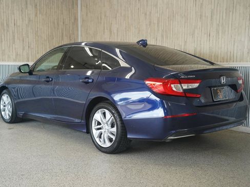 Used 2020 Honda Accord LX image 7