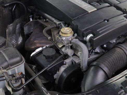 Used 2003 Mercedes-Benz C 230 Sedan image 15