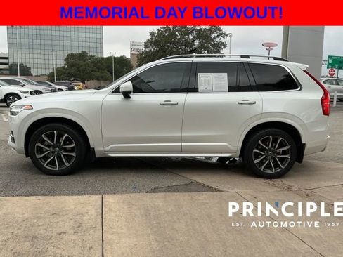 Used 2016 Volvo XC90 T6 Momentum w/ Momentum Plus Package AWD/4WD image 6