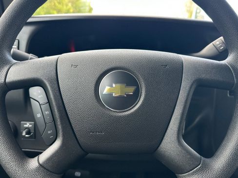 New 2025 Chevrolet Express 2500 w/ Driver Convenience Package image 19