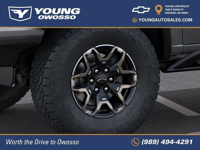 New 2026 Chevrolet Colorado ZR2 w/ Technology Package AWD/4WD image 10