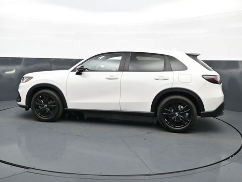 Used 2026 Honda HR-V Sport image 4