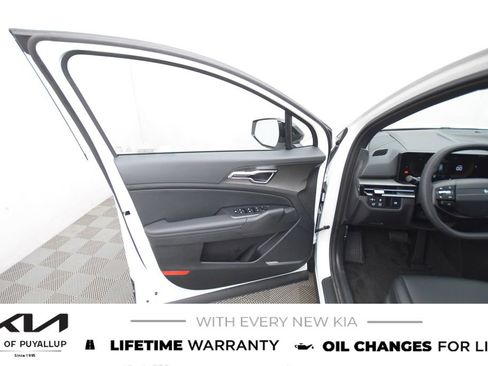 New 2026 Kia Sportage X-Line image 9