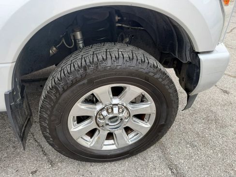 Used 2018 Ford F250 Platinum w/ Platinum Ultimate Package image 15