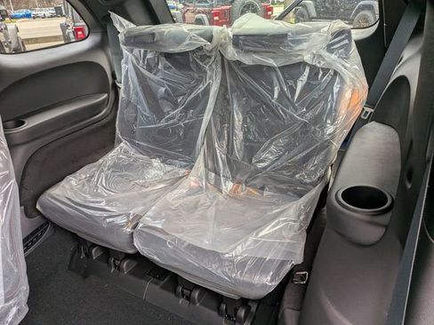 New 2026 Dodge Durango GT image 13