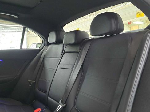 Used 2024 Mercedes-Benz C 300 Sedan image 17