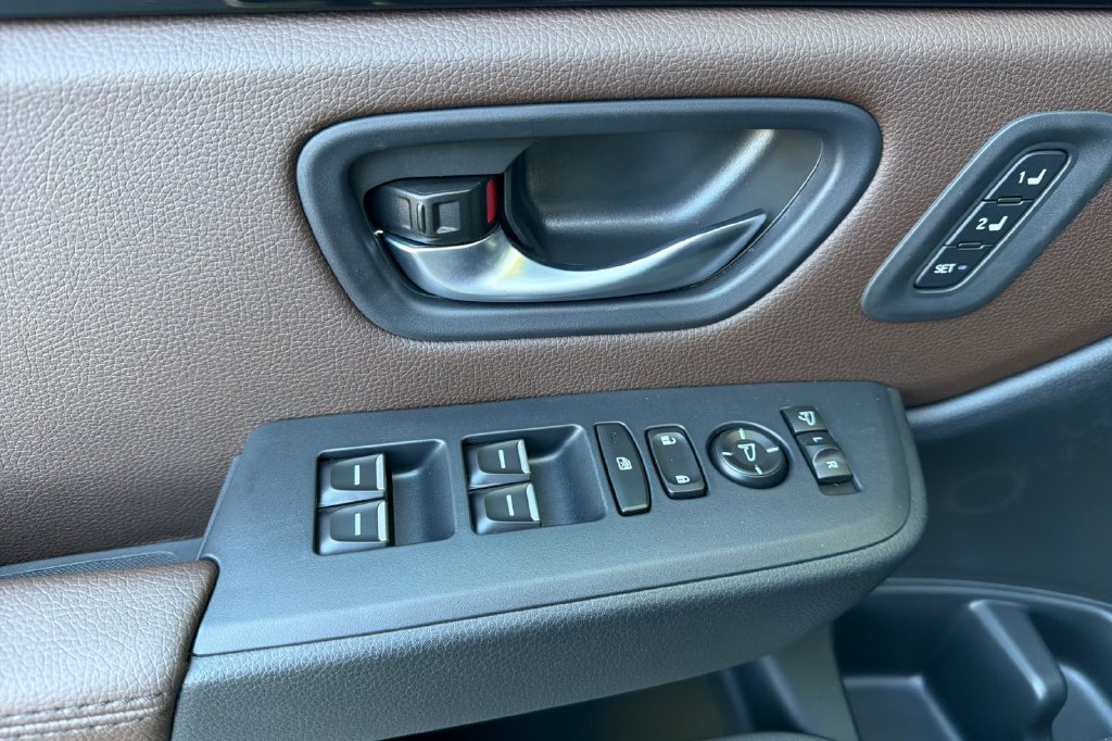 New 2026 Honda Pilot TrailSport image 5