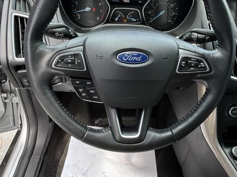 Used 2015 Ford Focus Titanium image 13