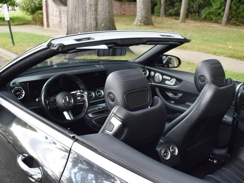 Used 2021 Mercedes-Benz E 450 4MATIC Cabriolet w/ AMG Line image 13