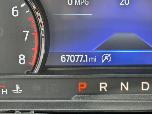 Used 2020 Ford Explorer XLT w/ Comfort Package image 28