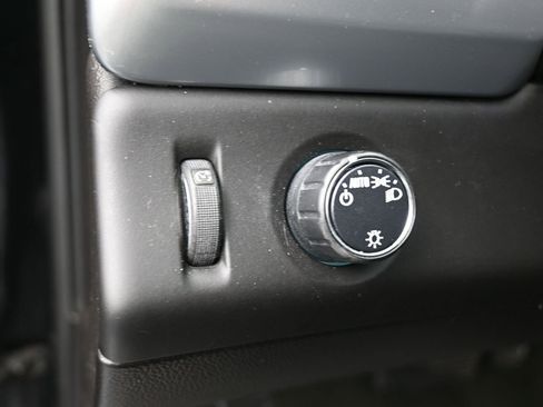 Used 2016 Chevrolet Tahoe LT image 14