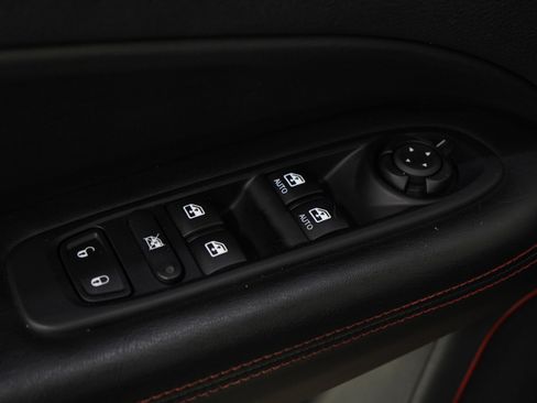Used 2020 Jeep Compass Trailhawk w/ Leather Interior Group AWD/4WD image 22