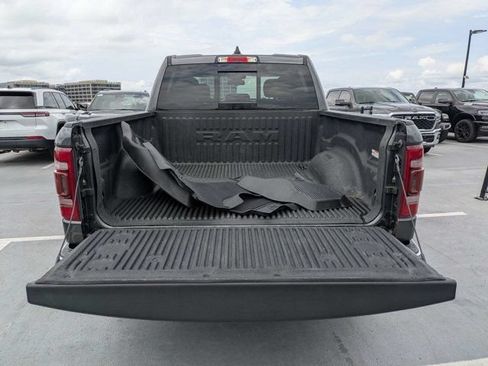 Used 2019 RAM 1500 Big Horn AWD/4WD image 12