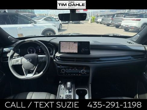 Certified 2025 INFINITI QX60 Luxe w/ Black Edition AWD/4WD image 2