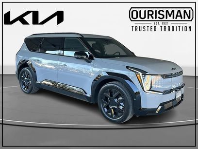 New 2026 Kia EV9 Land