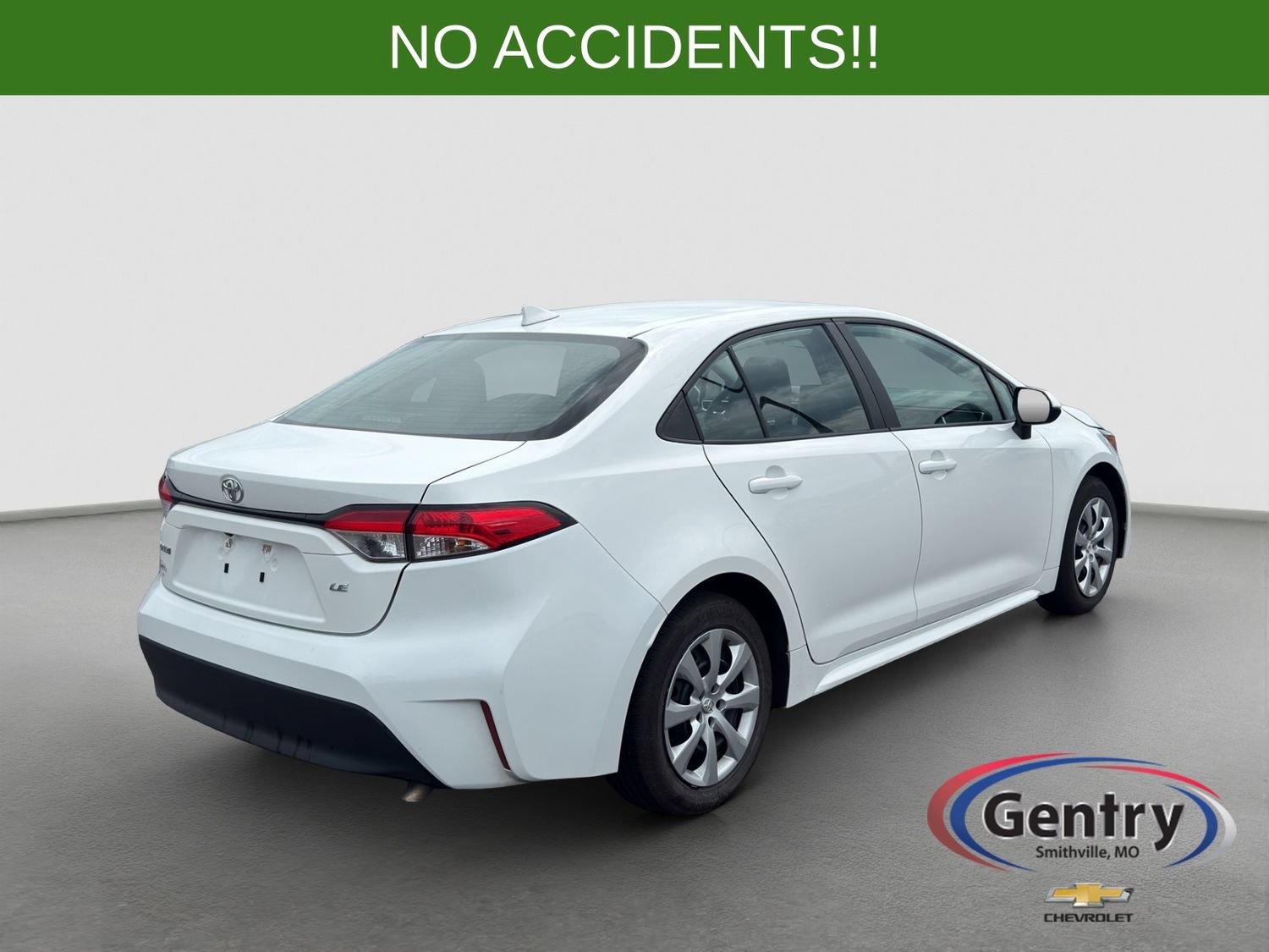 Used 2024 Toyota Corolla LE FWD image 6