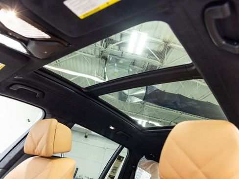 New 2026 BMW X7 xDrive40i image 16