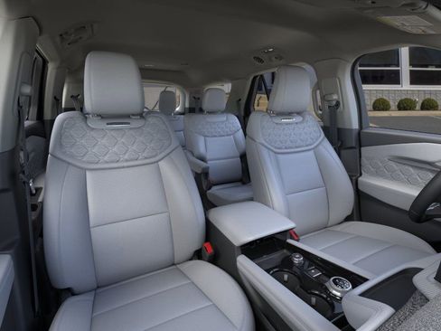New 2026 Ford Explorer Platinum AWD/4WD image 10