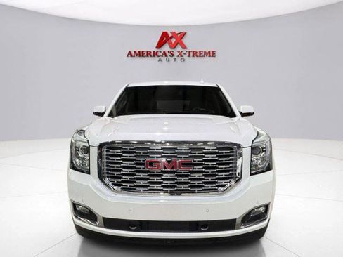 Used 2019 GMC Yukon Denali w/ Denali Ultimate Package AWD/4WD image 10