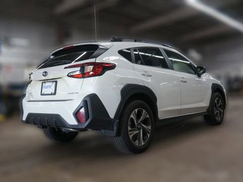 Used 2024 Subaru Crosstrek 2.0i Premium image 7