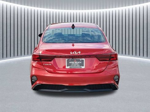Used 2024 Kia Forte LXS FWD image 5