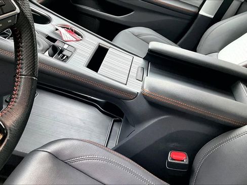 Certified 2022 Toyota Sienna XSE image 15