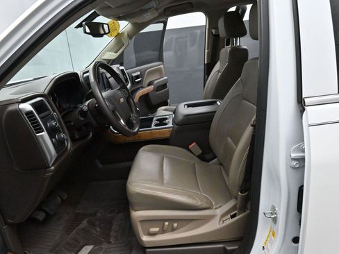 Used 2017 Chevrolet Silverado 1500 LTZ w/ High Desert Package image 13