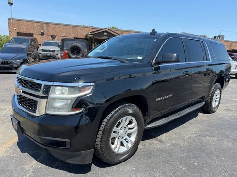 Used 2020 Chevrolet Suburban LT AWD/4WD image 7