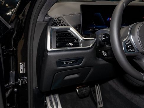 New 2026 BMW X6 M60i image 15