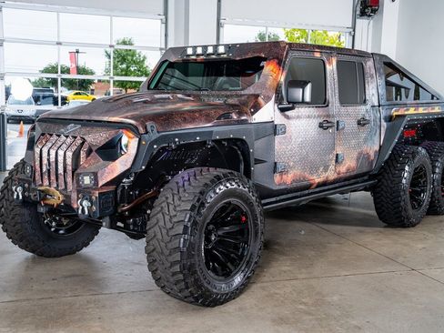 Used 2021 Jeep Gladiator Sport image 11