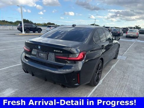 Used 2023 BMW 330e w/ M Sport Package image 23