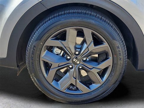 Used 2020 Kia Sportage S image 12