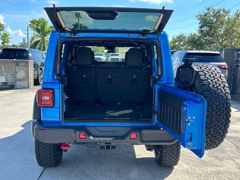 New 2024 Jeep Wrangler Unlimited Rubicon image 33