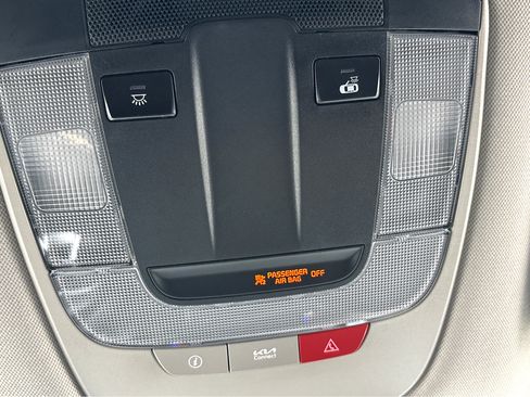 Used 2023 Kia Sportage EX image 24