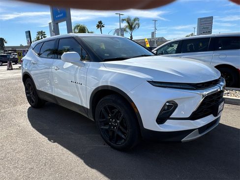 Used 2023 Chevrolet Blazer LT image 15