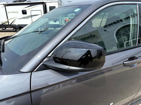 Used 2023 Jeep Grand Cherokee L Laredo w/ Luxury Tech Group I image 10